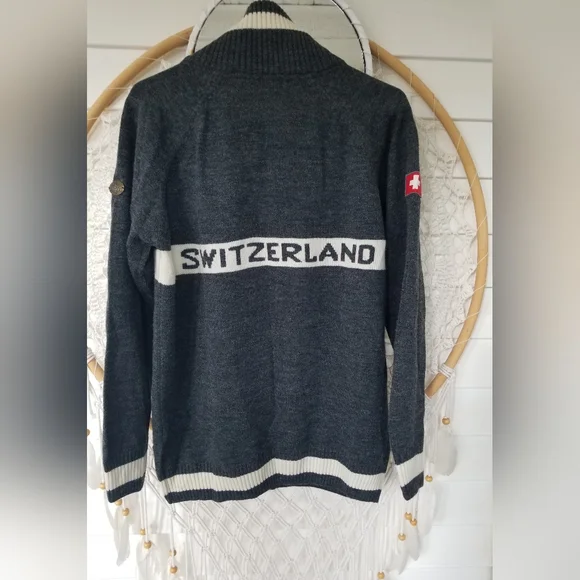 Alpine Club Charcoal Swiss Sweater Zip Up  Size Xlarge Limited Edition - Picture 2 of 6